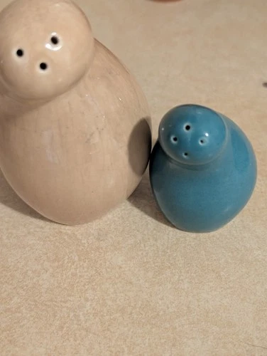 EVA ZEISEL RED WING TOWN & COUNTRY SCHMOO SHMOO SALT AND PEPPER