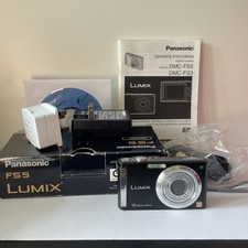 Panasonic Lumix DMC-FS5 10MP digital compact camera, pin charger, battery, card