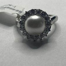 New with tags Sterling Silver Pearl  CZ Ring Size7, 925