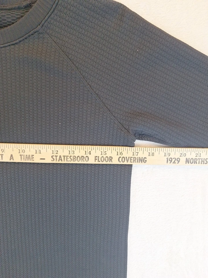 Lululemon Rest Less Pullover Women’s Size 10 Athleisure Thumbholes Running Yoga - Image 2 of 4