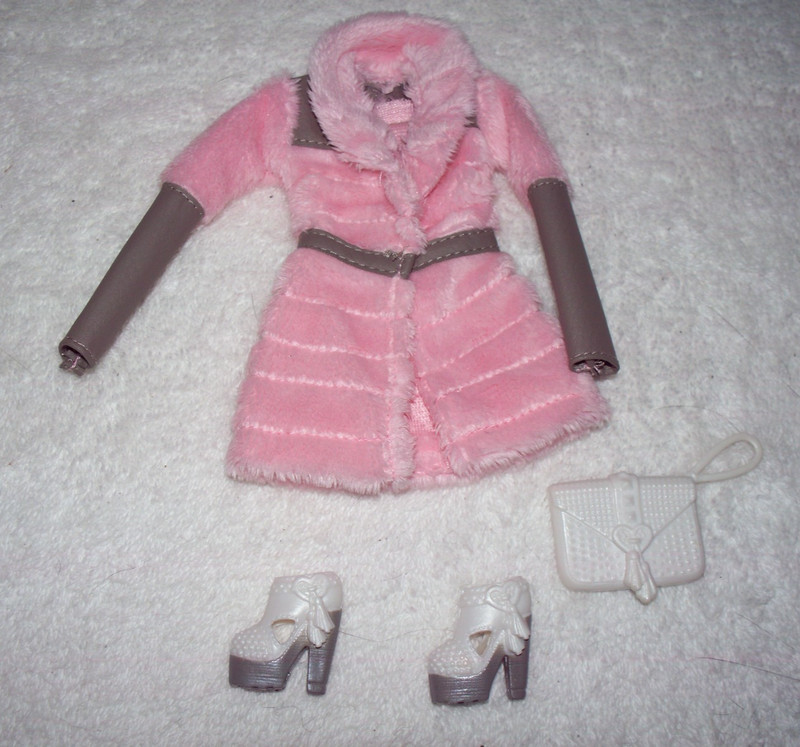 BARBIE FASHION FUR COAT W/GRAY FAUX LEATHER TRIM 2014 SHOES PURSE LOOSE