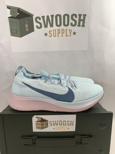 nike womens zoom fly flyknit