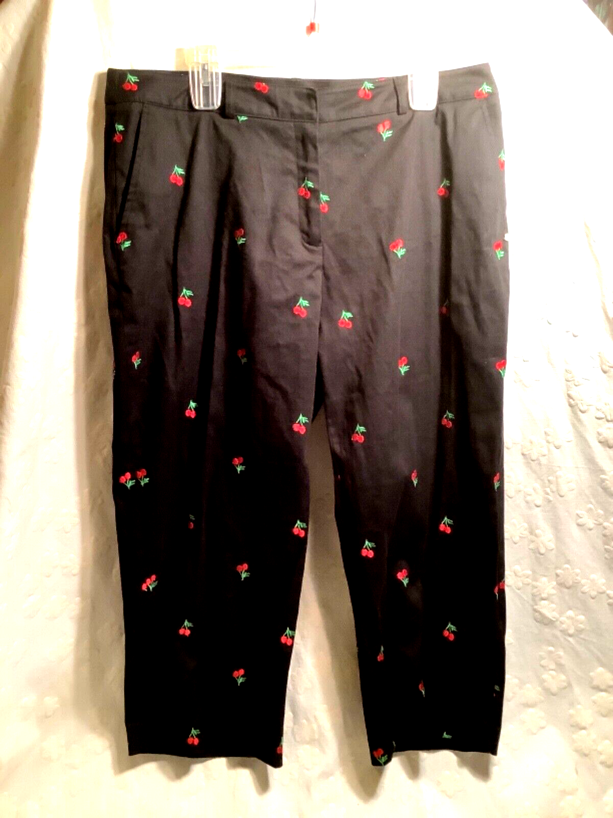 Briggs N.Y. Capri High Waist Pants 16 Black W/Cherries Excellent Condition  ! | eBay