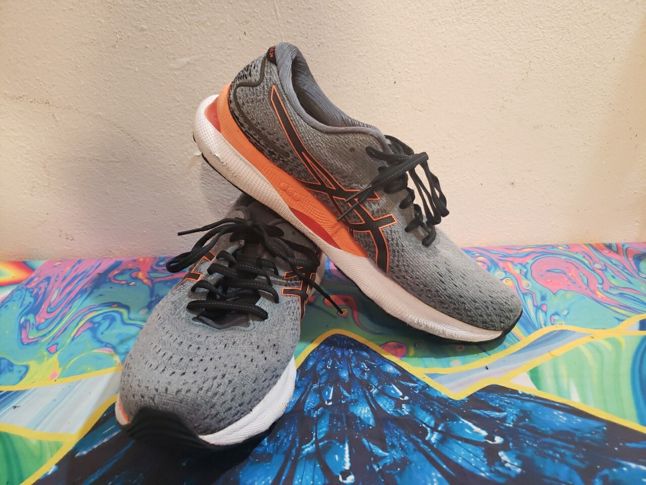 Asics Mens Gel Nimbus 24 1011B361 Gray Running Shoes Sneakers Size 11 Wide VG+