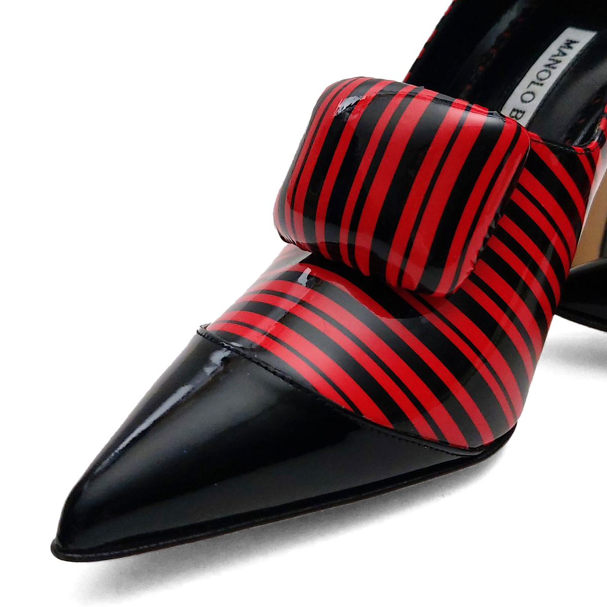 Manolo Blahnik Red & Black Striped Pointed-Toe Pumps Size 37 Manolo Blahnik Red & Black Striped Pointed-Toe Pumps Size 37