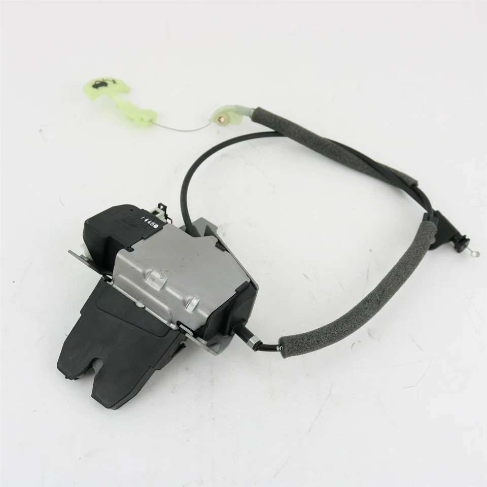 Conjunto de pestillo/bloqueo de maletero trasero Volvo OEM 30634562 con cable para S60 2001-2009 Foto 2 de 2