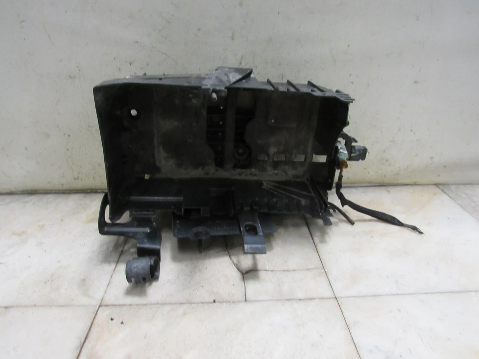 BANDEJA BATERÍA COMPATIBLE CON 11 12 13 14 15 16 CHEVY CRUZE Foto 2 de 4