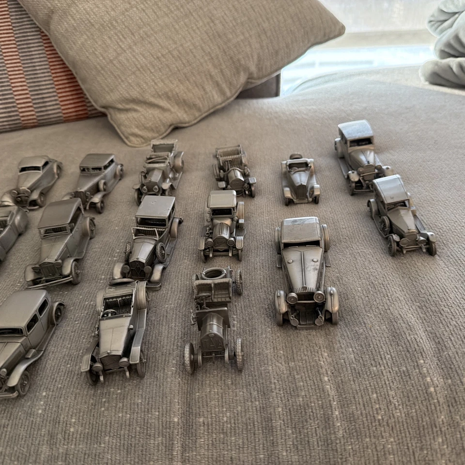 COCHES CLÁSICOS DE PELTRE Danbury Mint vintage - colección de 25 modelos (lista a continuación) Foto 4 de 4