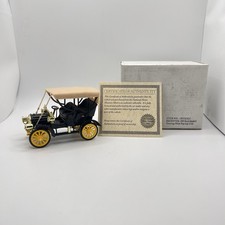 Signature Buick 1905 Model C Touring Top Up 132 Scale Die Cast Original Box Coa