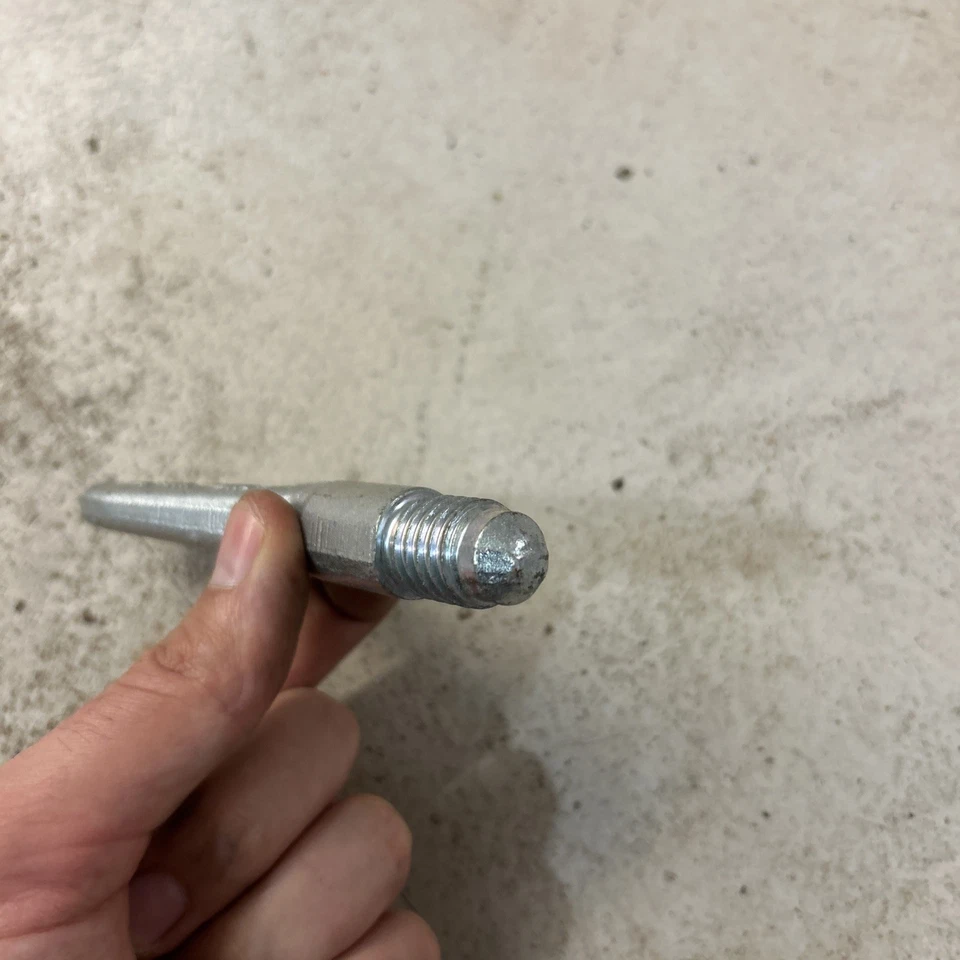 Audi A4 S4 RS4 2005-2009 gancho de remolque de emergencia ojo de bisagra de remolque OEM 8E0805616C Foto 4 de 4