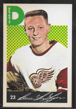 1962-63 Parkhurst - Bruce MacGregor #23 (RC) NM+