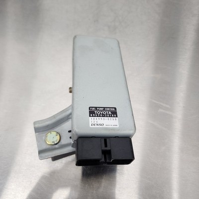 1998-2005 Lexus GS300 Fuel Pump Control Unit Module 89570-30180 OEM Denso