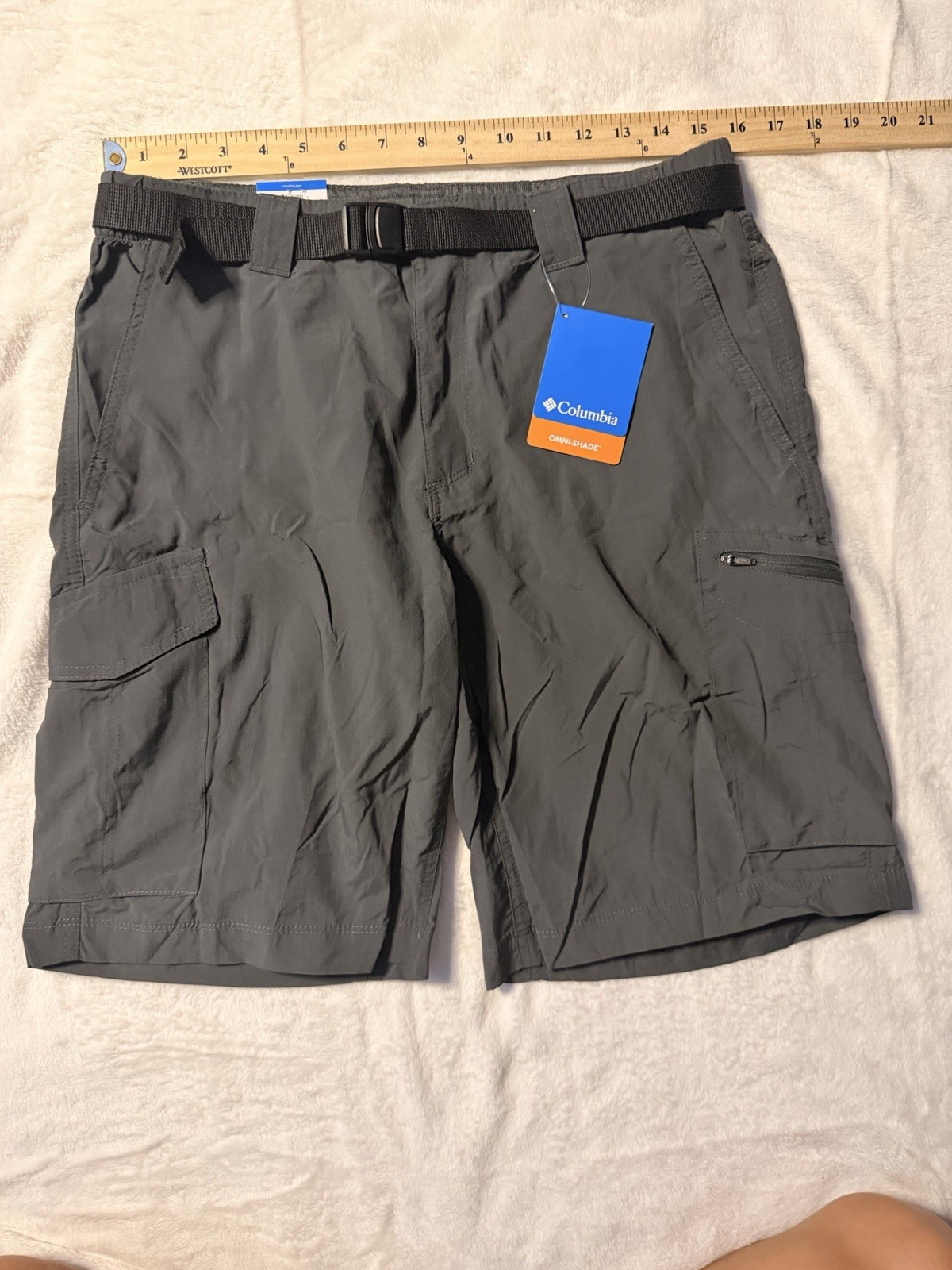 Men’s Columbia Cargo Shorts, Size 32, 10” inseam, Gray
