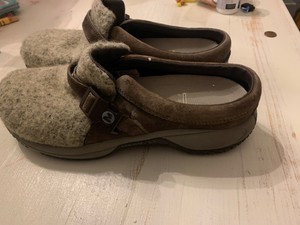 merrell wool clogs