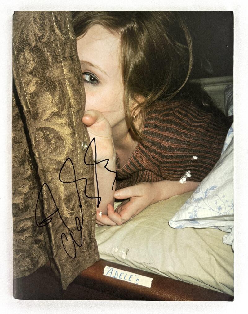 Adele Signed Autograph 19 An Evening With Adele Program Book 1st