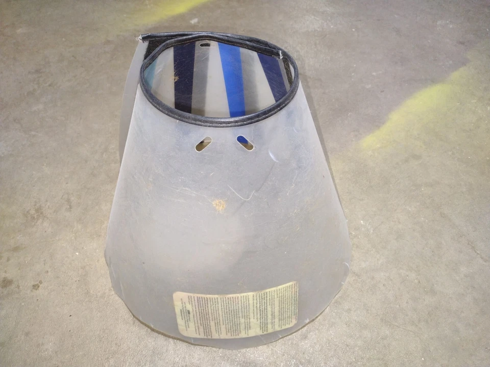 Kong Pet Protective Collar Dog Neck Cone Recovery Anti-Bite Lick scratch surgery - Image 3 of 3