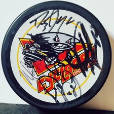 (Signed) Cincinnati Cyclones / Burbank's Hockey Puck *Multiple Signatures*
