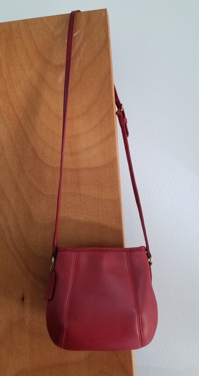 w/COA - Vintage COACH #9990 Red Leather 