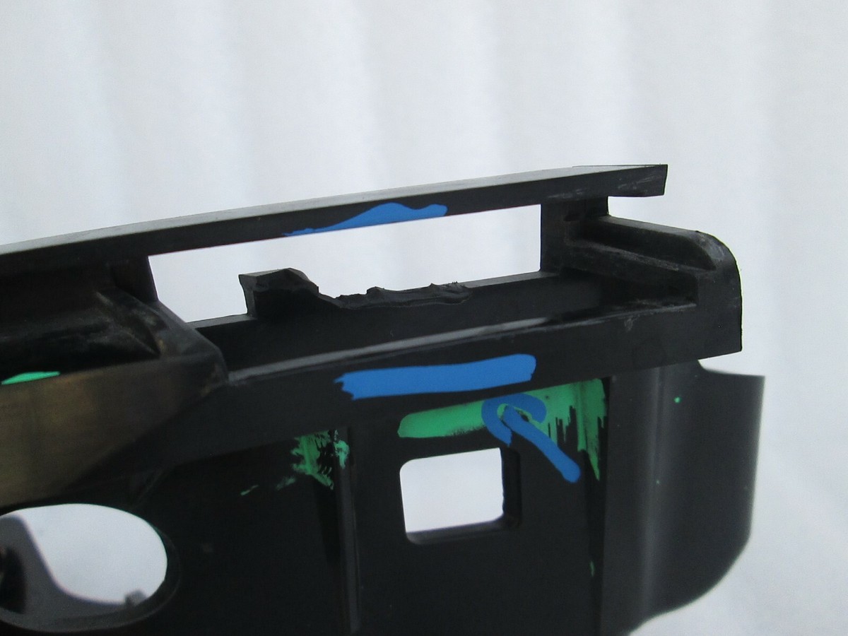 2019 2020 Jeep Cherokee Right OEM Upper Headlight Turn Signal DRL  