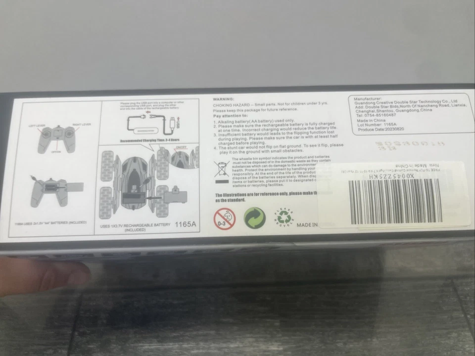 Double-Side Roll Cool Lights RC Stunt Car Blue /White. Car With Controller. {CC} - Image 3 of 4