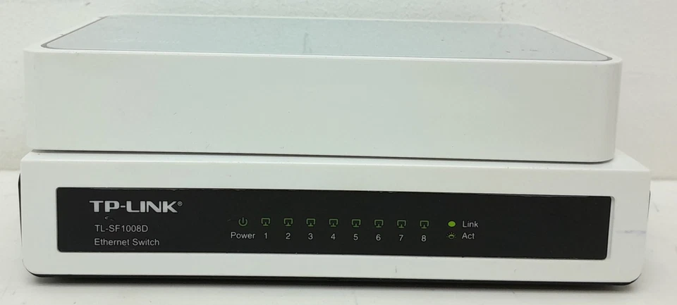 Joblot2x TP-Link TL-SF1008D Ver 6.1 & Ver 10 - 8-Port 10/100Mbps Desktop Switch - Image 2 of 4