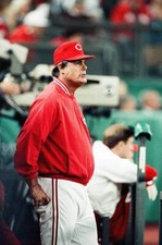Lou Piniella Cincinnati Reds looks on 1990 World Series against the- Old Photo