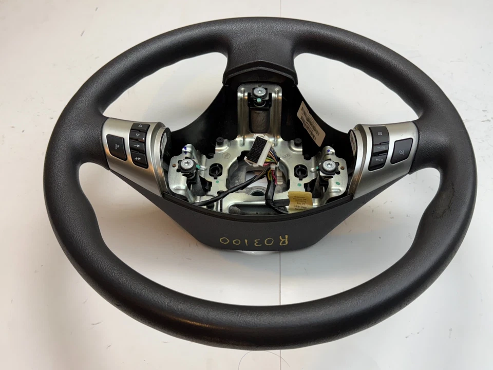 Volante Saturn Vue 2006-2007 con interruptor de control de crucero OEM Foto 3 de 4