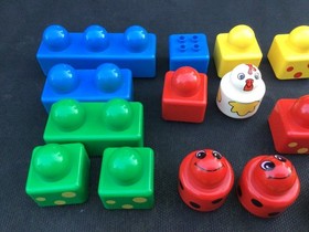 Lego Duplo Vintage Lot Of 16 Pieces Chicken - Lady Bug Baby Lego