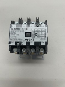 Schneider Electric/Square D - 4 Pole Electric Contactor - Used