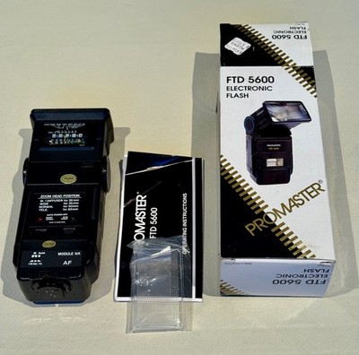 PROMASTER FTD 5600 Electronic FLASH with box and manual