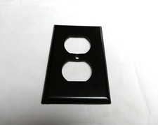 NOS Eagle Dk Brown 1-Gang Plastic Duplex Outlet Wallplate Cover #124 made in USA