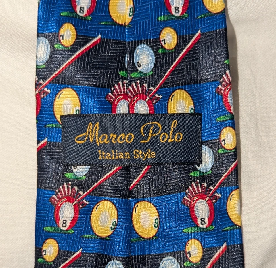 TACOS DE BILLAR Y BOLAS CORBATA TEMÁTICA BILLAR DE MARCO POLO REAL Y NEGRO Foto 2 de 2