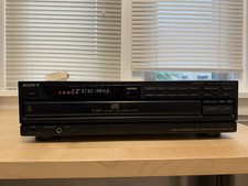 Sony CDP-C700 Compact Disc 5 Changer - TURNS ON - READ DESCRIPTION