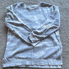 maurices Women's Gray Pullover Sweatshirt Crew Neck Camouflage Size M