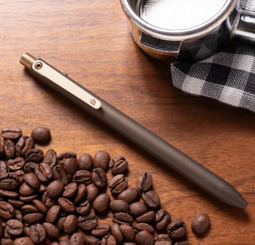 Bolígrafo Tactile Turn Otoño 2023 Lanzamiento Estacional ÚLTIMO Nitro Slim Corto - Nuevo Fuera de Stock Foto 2 de 4