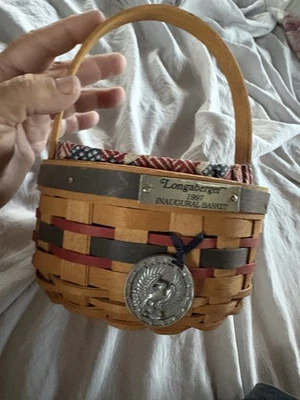 Vintage Longaberger 1997 Inaugural Basket W/Liner & Protector family signed - Image 1 of 4