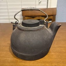 Vintage Cast Iron Kettle Swivel Lid Elephant Spout w/Handle