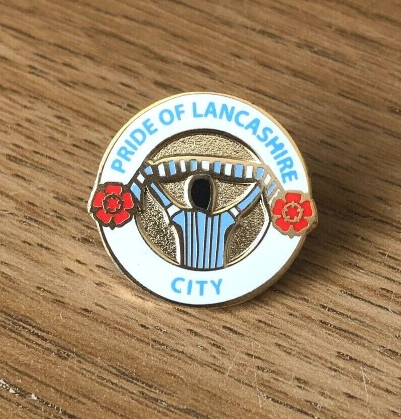 Pin's Badge Manchester City - édition Fan Football, Neuf
