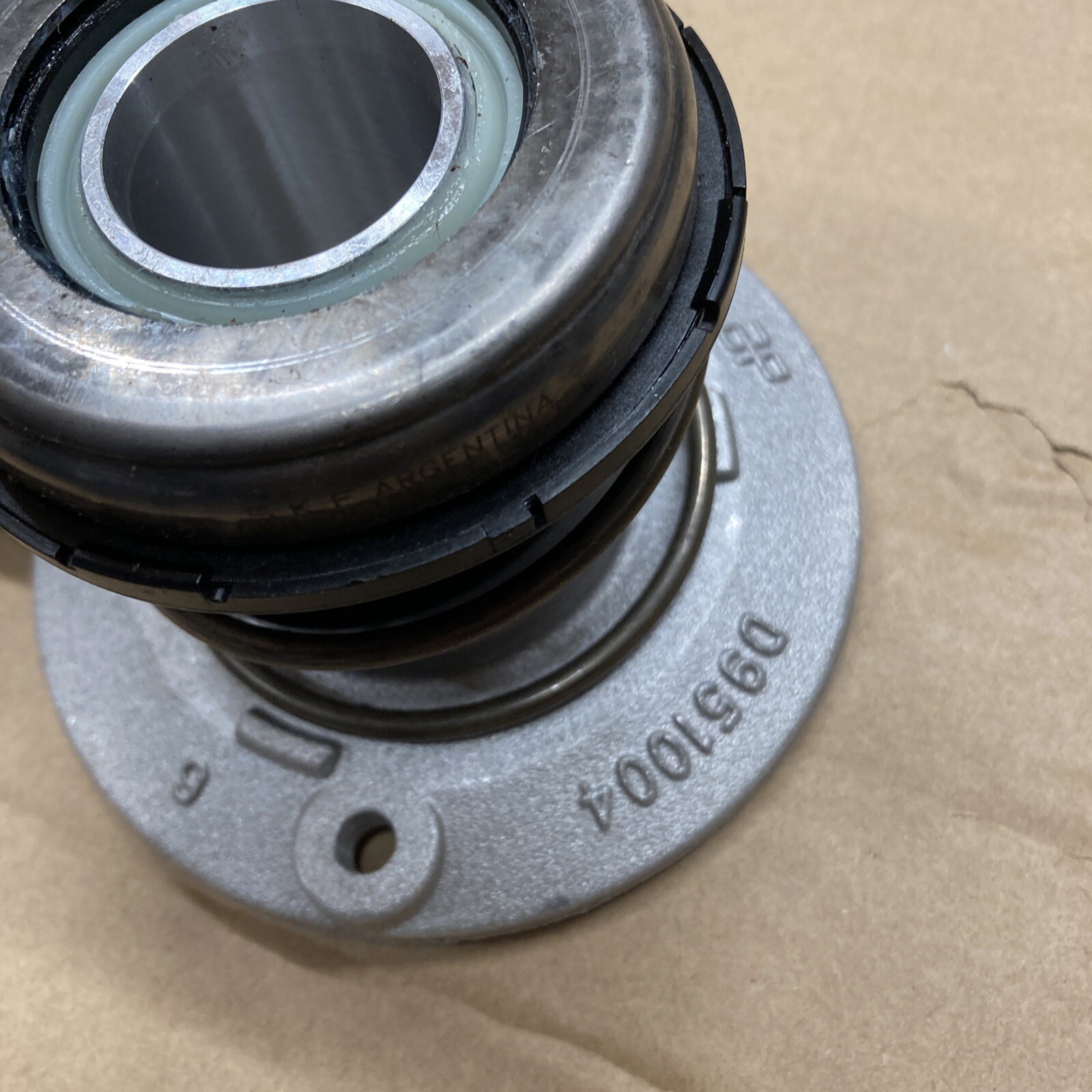 9802 LS1 T56 Camaro Trans Am Hydraulic Clutch Throw Out Bearing Slave