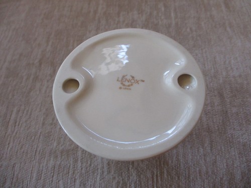Ceramic Lenox Candle Stick Holder With Gold Trim 2.75" Tall - Picture 3 of 9