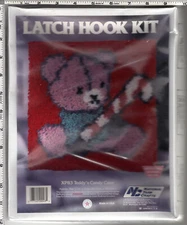"Teddy's Candy Cane" 12"x12" National Yarn Crafts Latch Hook Kit XP83 FREE TOOL