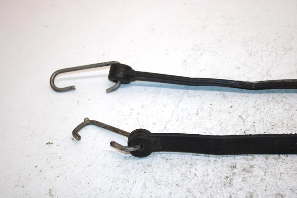 Tigershark Monte Carlo 770 1996 OEM tanque de combustible par de correas 0773-383 JA10 Foto 2 de 4