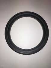 LEYLAND 550FG FG550 1967 - 1982 REAR HUB OIL SEAL AB457