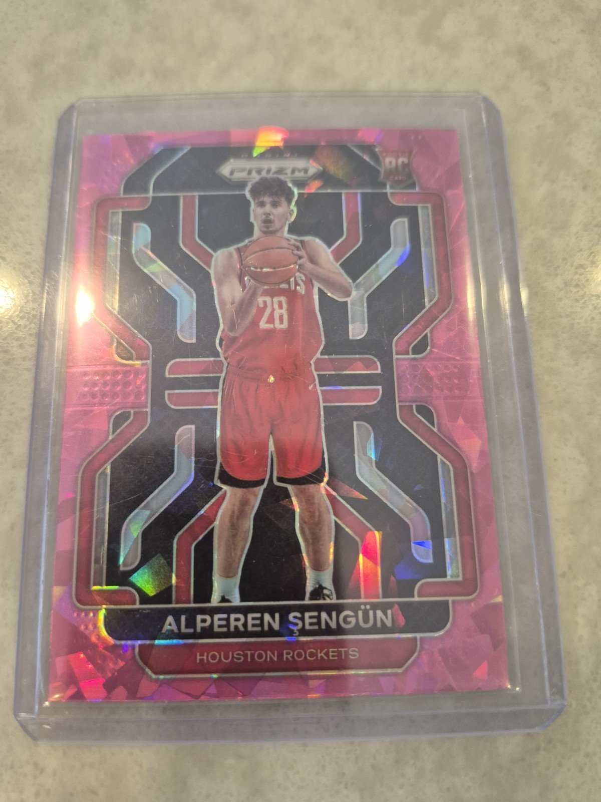 2021-22 Panini Prizm Alperen Sengun Pink Cracked Ice RC SP #318 Houston Rockets