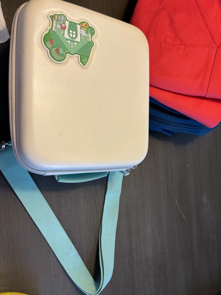 Estuche de transporte Geekshare Max Tree House buen estado Foto 3 de 4