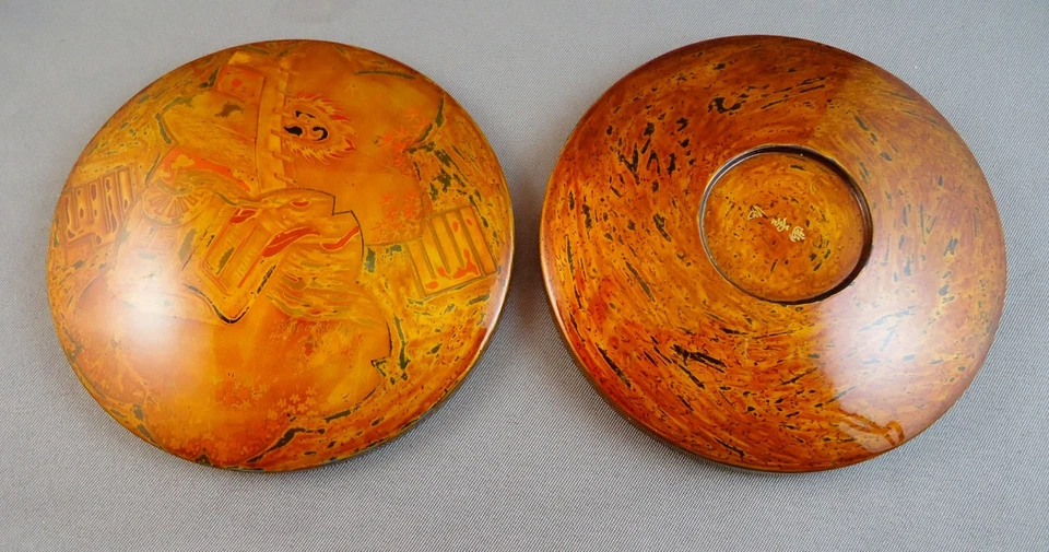 Hermosa laca japonesa Urushi Kogo, cuento de Genji, firmada Yusetsu Foto 2 de 4