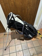 Titleist Mini  Golf Stand Bag . Well Used But In Working Order Good Winter Carry