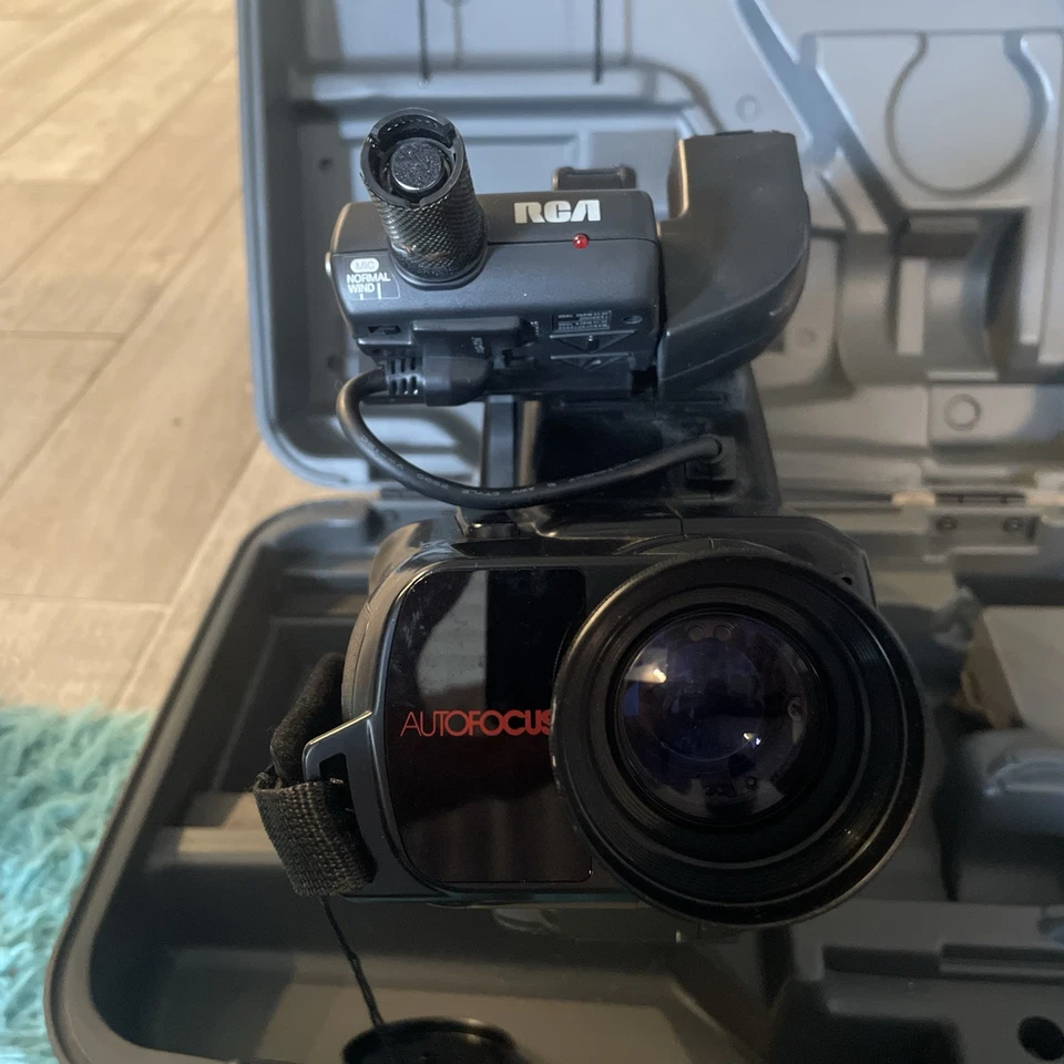 RCA CC415 VHS-C Camcorder w/ Case, Keys, Lenses, Battery & Cables – Untested - Image 4 of 4