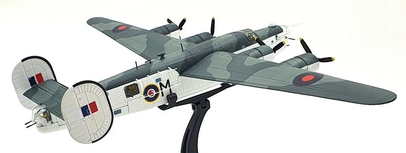 Corgi 1/72 Scale diecast AA34005 Consolidated B-24D Liberator GR.MK3 1943 - Image 2 of 4