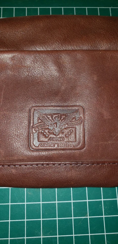 MUNDI коричневый кожаный Fanny Pack - новый - прибл. 4 x 9 дюймов - наружные карманы - Изображение 2 из 4